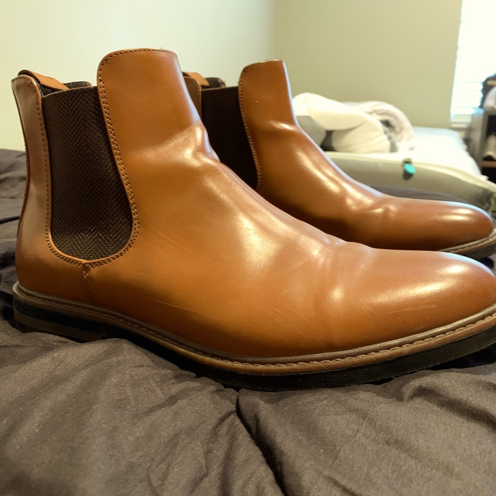 Kenneth Cole Chelsea Boots